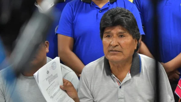 Evo Morales dejó el MAS.