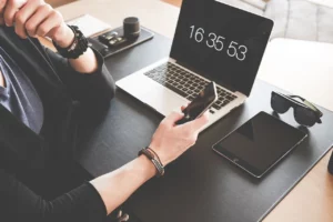El precio oculto de postergar ¿Qué consecuencias tiene la procrastinación en nuestra vida