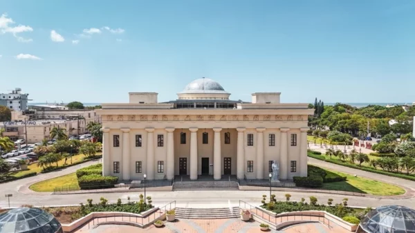 Fachada de Bellas Artes