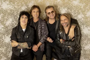 Fher, del grupo Maná
