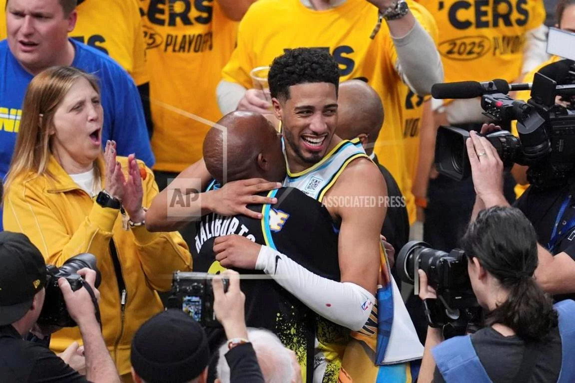Pacers prohíben padre Haliburton asistir a juegos del equipo, tras lanzarse a cancha y enfrentar a Antetokounmpo