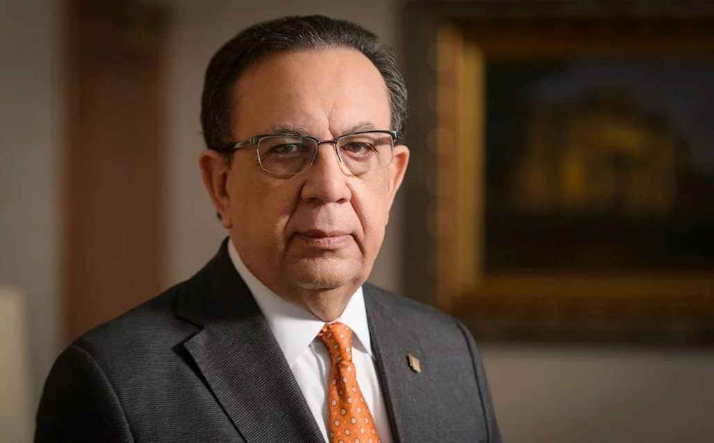 Valdez Albizu seguirá hasta 2028 y completará 24 años ininterrumpidos al frente del Banco Central