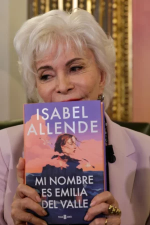 Isabel Allende sobre EE.UU.: “Si se convierte en dictadura, me voy”