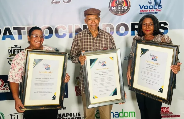 Lectura en voz alta: Boca Chica vibra con su 8vo. Maratón “Lee 2025”