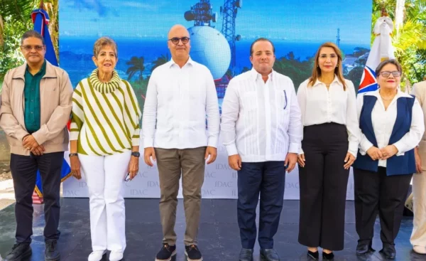 IDAC inaugura radar meteorológico en Loma Isabel de Torres