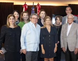 Miembros de las entidades y familiares de González Pittaluga. Fuente externa