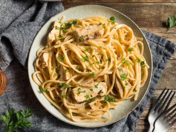 Receta de salsa Alfredo, rápida y fácil