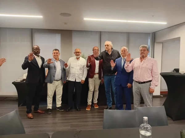 Persio Maldonado en la Cotecc