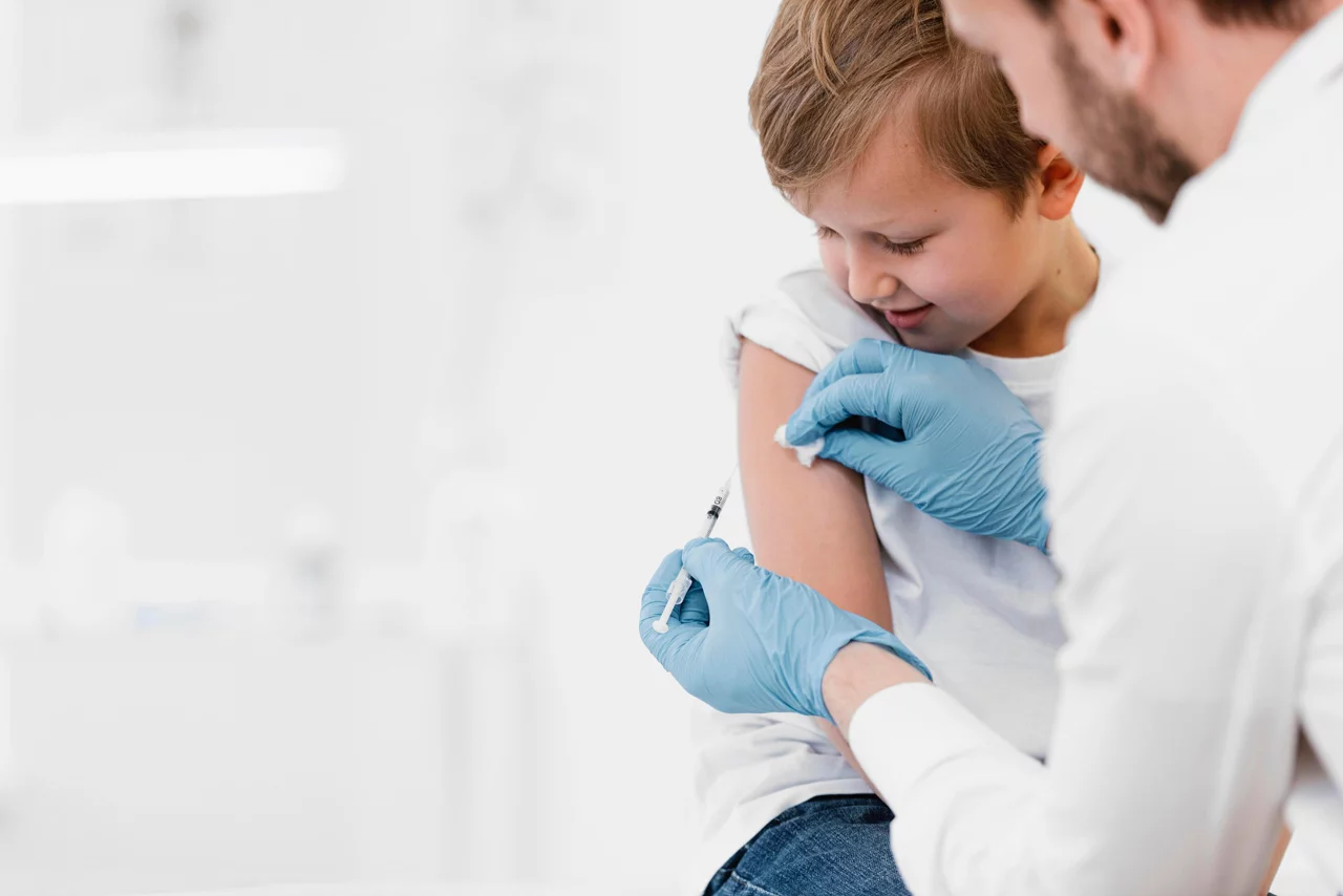 Crisis de vacunación infantil abre ventana para el resurgimiento de enfermedades prevenibles