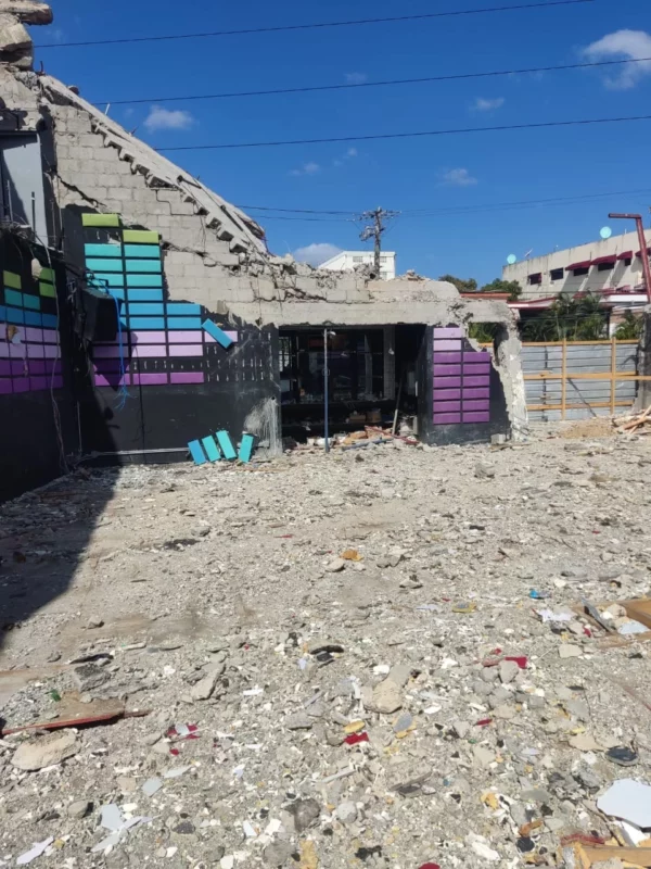 Solo quedan escombros en lo que antes fue la iconica discoteca Jet Set