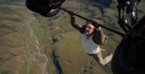 Tom Cruise habla de las riesgozas escenas de Misión Imposible