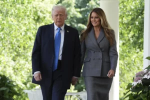 Trump convierte la "pornografía vengativa" en delito federal