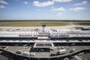 Tráfico en Aerodom cae 12 % en primer trimestre de 2025