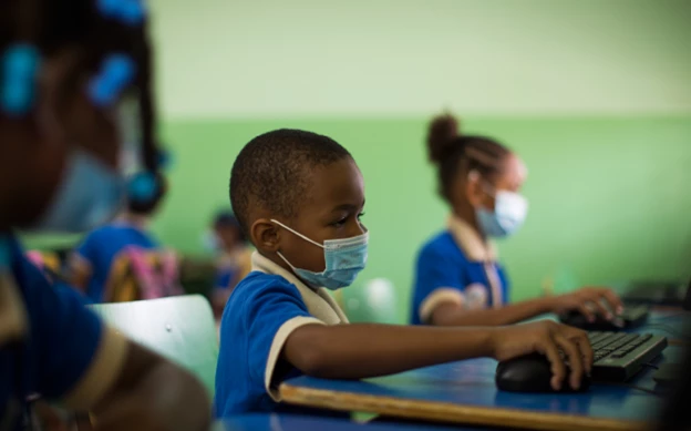 La pandemia del covid-19 llevó a las autoridades a implementar alternativas como las clases a distancia para no interrumpir la educación de los niños y adolescentes. Fuente externa La pandemia del covid-19 llevó a las autoridades a implementar alternativas como las clases a distancia para no interrumpir la educación de los niños y adolescentes. Fuente externa