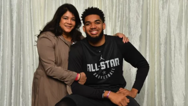 la madre de Karl-Anthony Towns