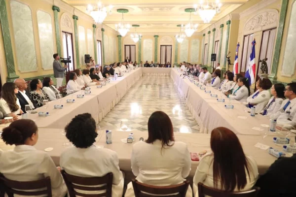 medicos forenses-tragedia en jet set-gobierno-labor medica