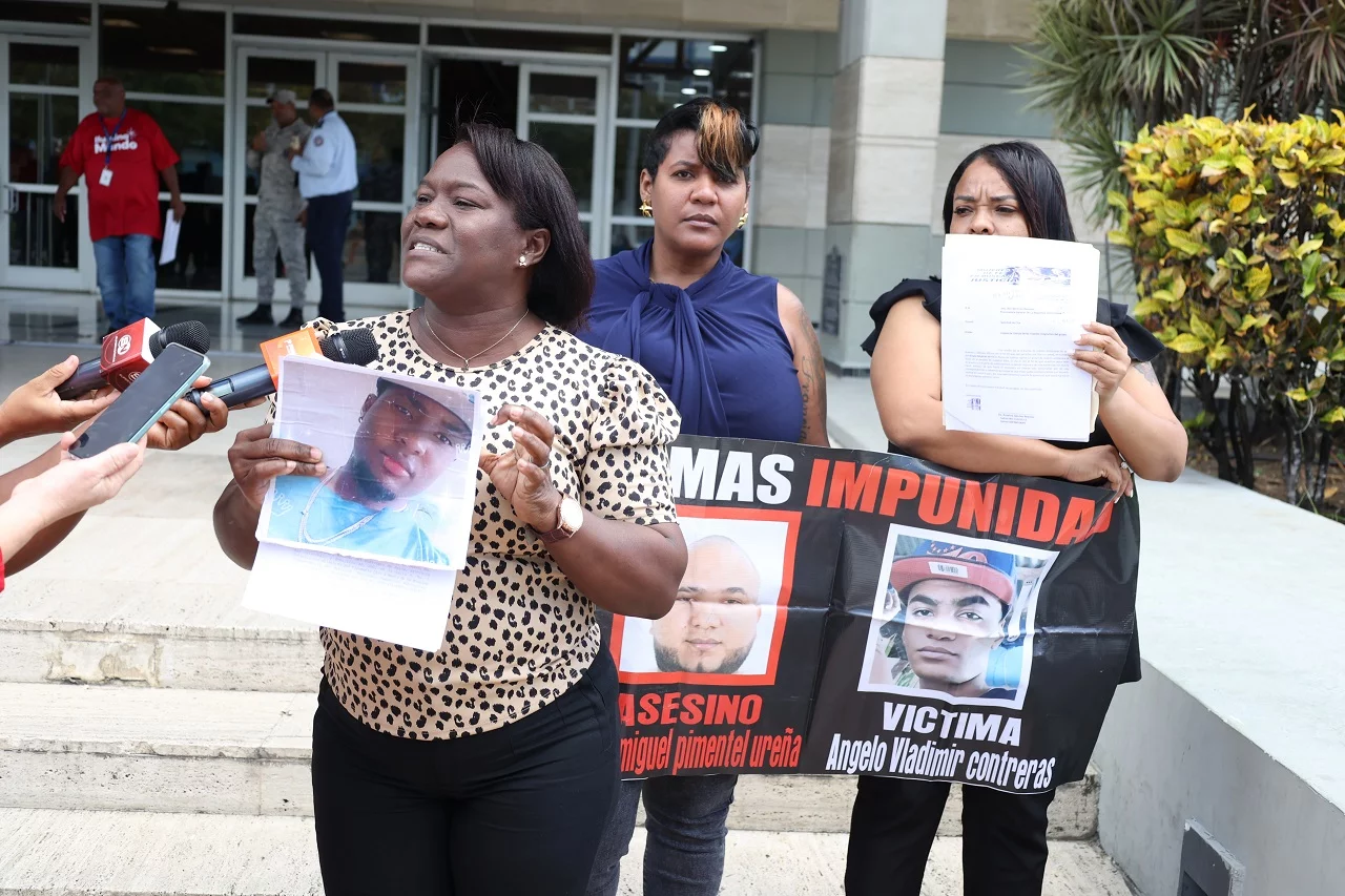 Varias madres protestarán este martes ante la Procuraduría en reclamo de justicia por sus hijos asesinados
