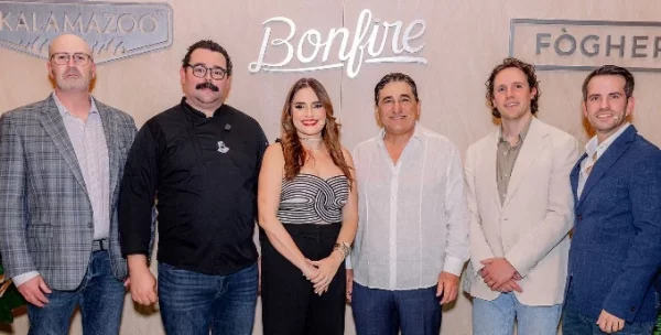 Ryan Bloom, Alberto Morel, Altagracia Isa, Ricardo Subero, Stefan Marchant y Carlos Mateos.