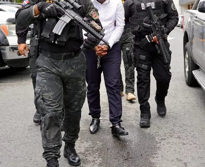 Al detenido se le imputan cargos de homicidio. Fuente externa