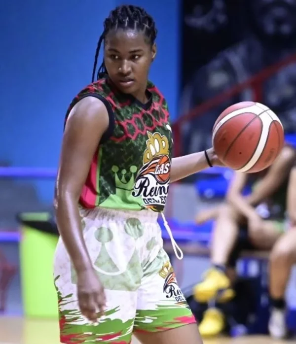 Angie Hodge, de las Reinas del Este