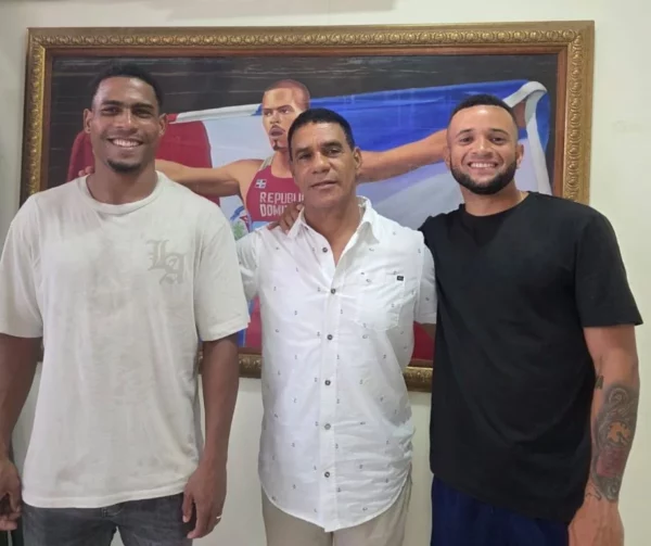 Atletas, Peguero despide