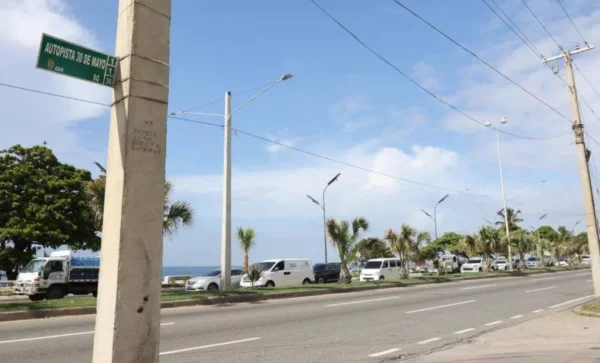 Autopista 30 de mayo