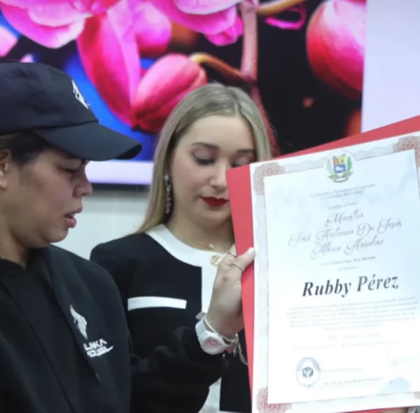 Captura de Pantalla 2025-06-15 a la(s) 5.50.46 p. m.