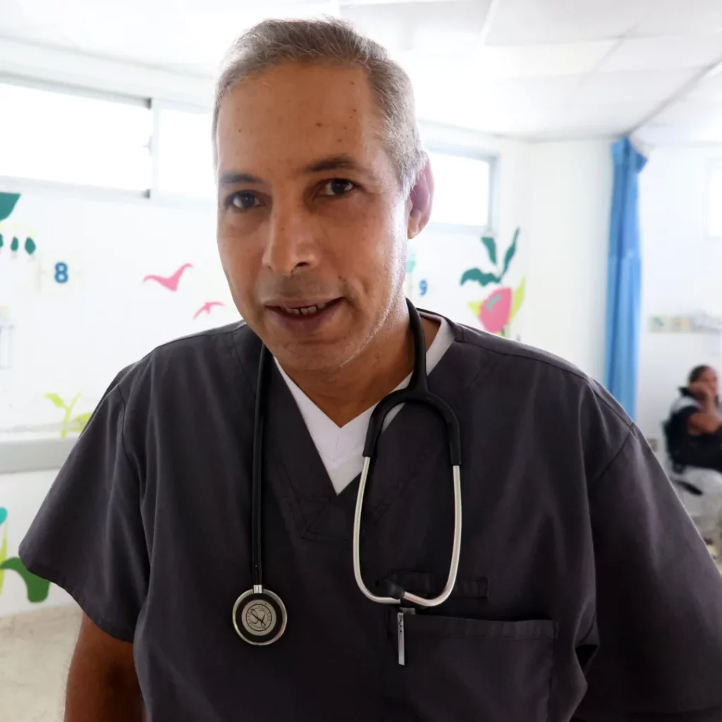 Cristian Díaz, encargado del área de emergencia/Foto: Alexis Monegro