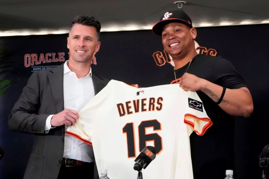Devers-Gigantes y Buster Posey Devers-Gigantes y Buster Posey