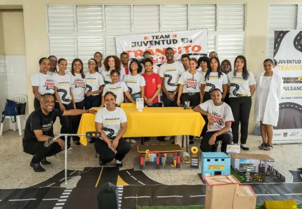 Estudiantes del Liceo Gregorio Luperón.