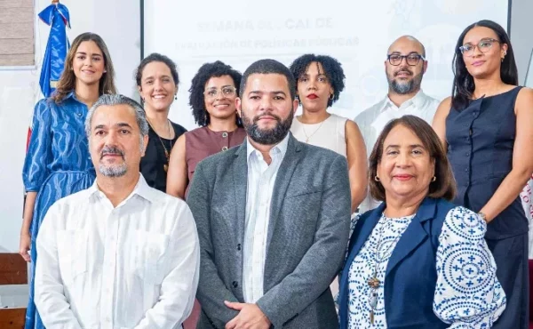 Ejecutivos y colaboradores de las entidades. Fuente externa