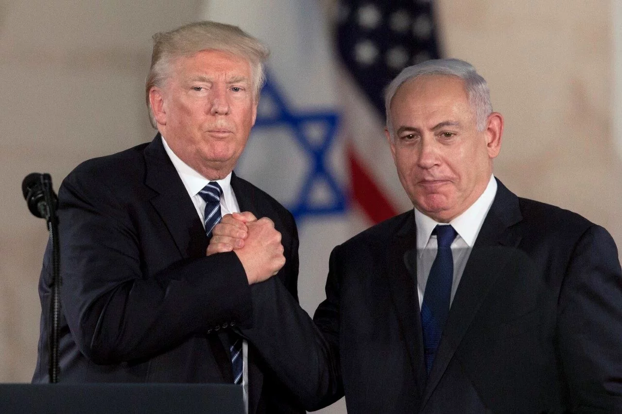 El-Presidente-de-los-Estados-Unidos-Donald-Trump-y-El-primer-ministro-israeli-Benjamin-Netanyahu.webp