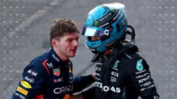 George Russell y Max Verstappen