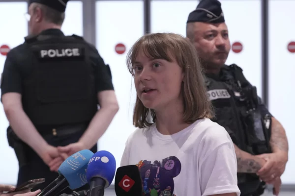 Israel deportó a Greta Thunberg; incautan barco en el que iba destino a Gaza