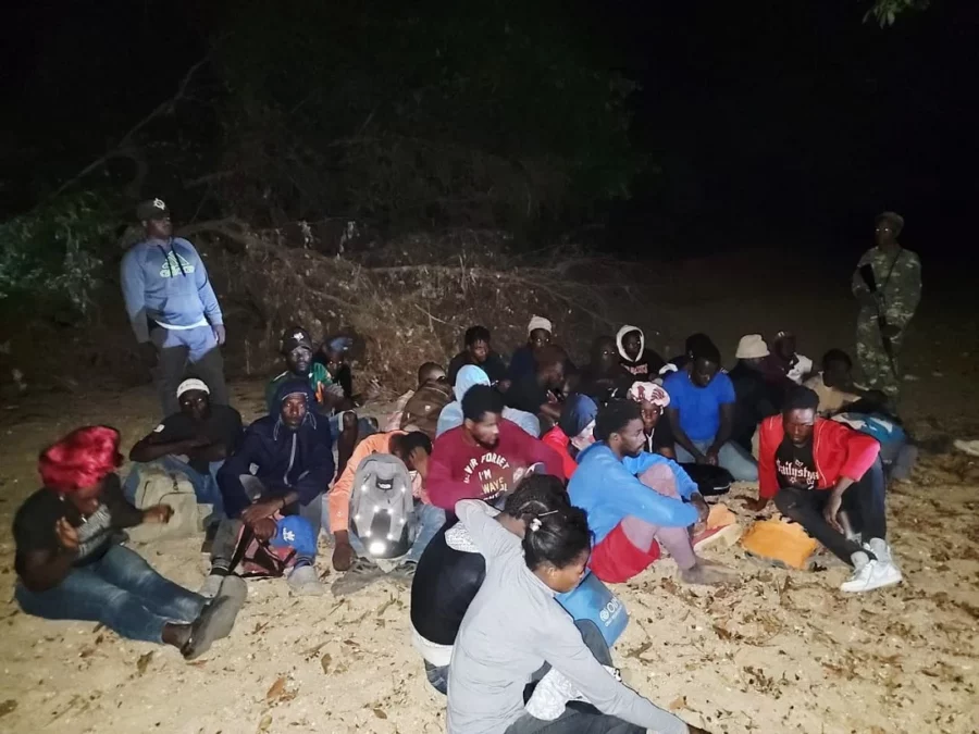 Haitianos detenidos en Montecristi Haitianos detenidos en Montecristi