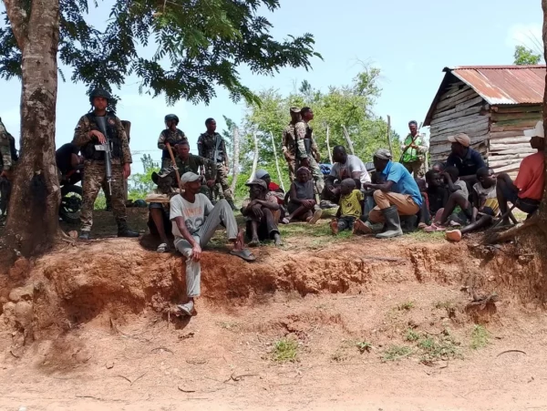 Haitianos detenidos por depredación