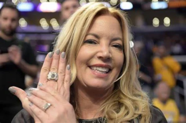 Jeanie Buss,