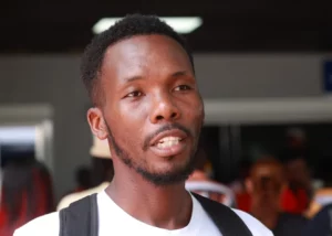 Nacional haitiano: "Aún con nuestro carnet de trabajo nos detienen y perdemos días de trabajo"