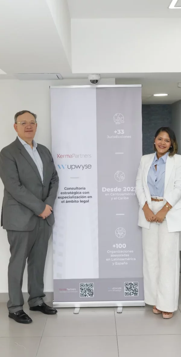 Leopoldo Hernández Romano y Natalia Villanueva Pimentel. Fuente externa