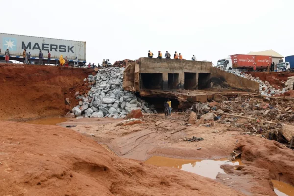 Lluvias en Nigeria dejan al menos 153 muertos