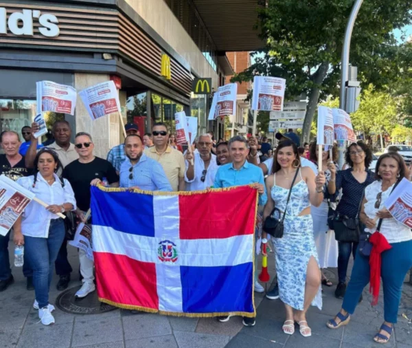 Los dominicanos podrían beneficiarse de cambios en modalidades de arraigo en España