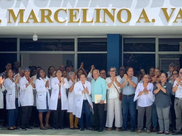 Veterinarios piden aumento de sueldo y mejorías en las pensiones