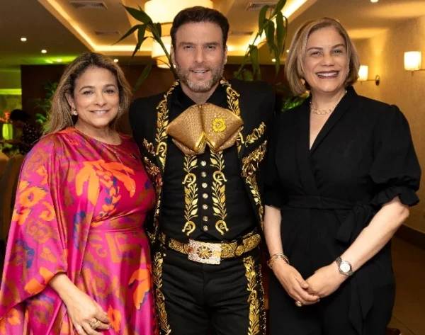 Meicy Díaz, Carlos Fernández y Patricia Domínguez. Fuente externa