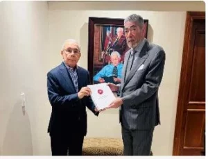 Miguel Mejía entrega propuesta de control fronterizo RD-Haití a Danilo Medina