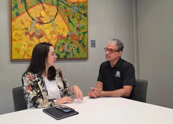 Monica Sánchez, gerente del Clúster, entrevistada por Pedro Angel