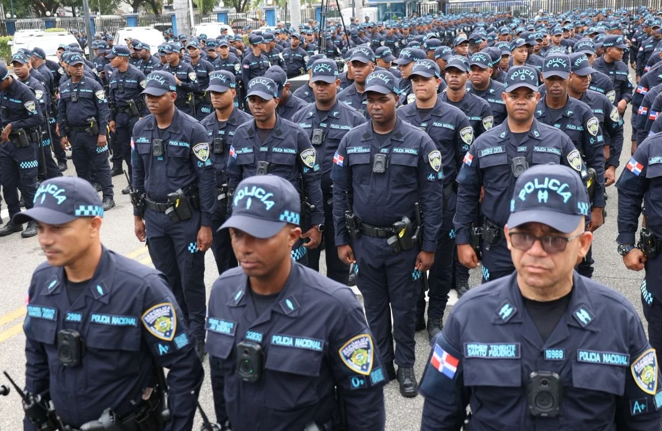 Reforma policial en RD avanza con más de 8,900 nuevos agentes y ...