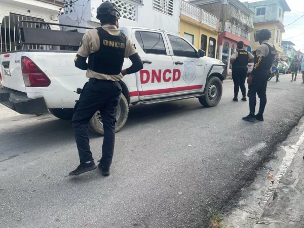 Operativo de la DNCD en Cristo Rey