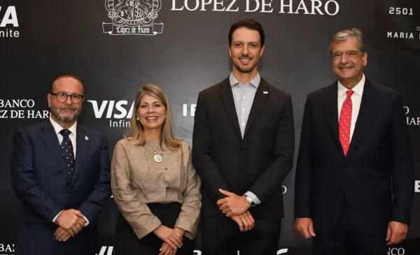 Pedro Rodríguez, Ana Adela Vásquez, Gustavo Turquía y José Antonio Rodríguez Copello. Fuente externa