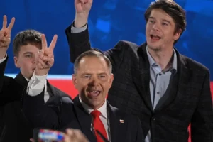 Karol Nawrocki es el nuevo presidente de Polonia