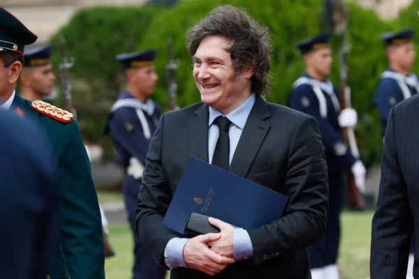 Milei se reúne con León XIV, Meloni, Macron y Netanyahu en su nueva gira